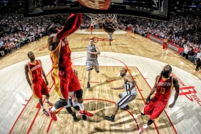 乐鱼体育平台官网-国际热身赛国足平局 战术布置得到肯定，国际足联热身赛